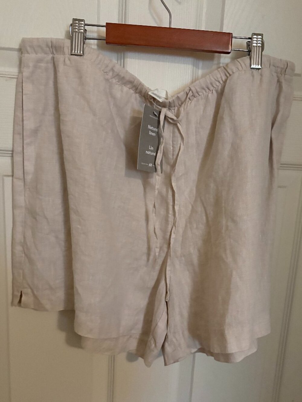 H&M Premium Select Natural Linen Size L Light Tan Shorts -  New with Tags